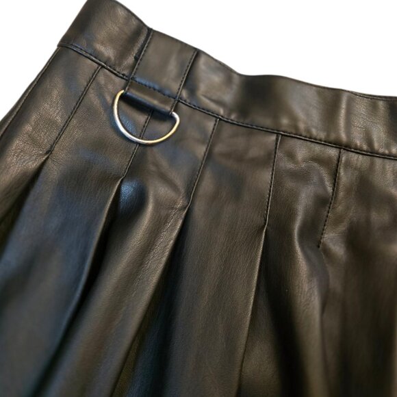 BERSHKA Faux Leather Pleated Mini Skirt sz M - Picture 6 of 7